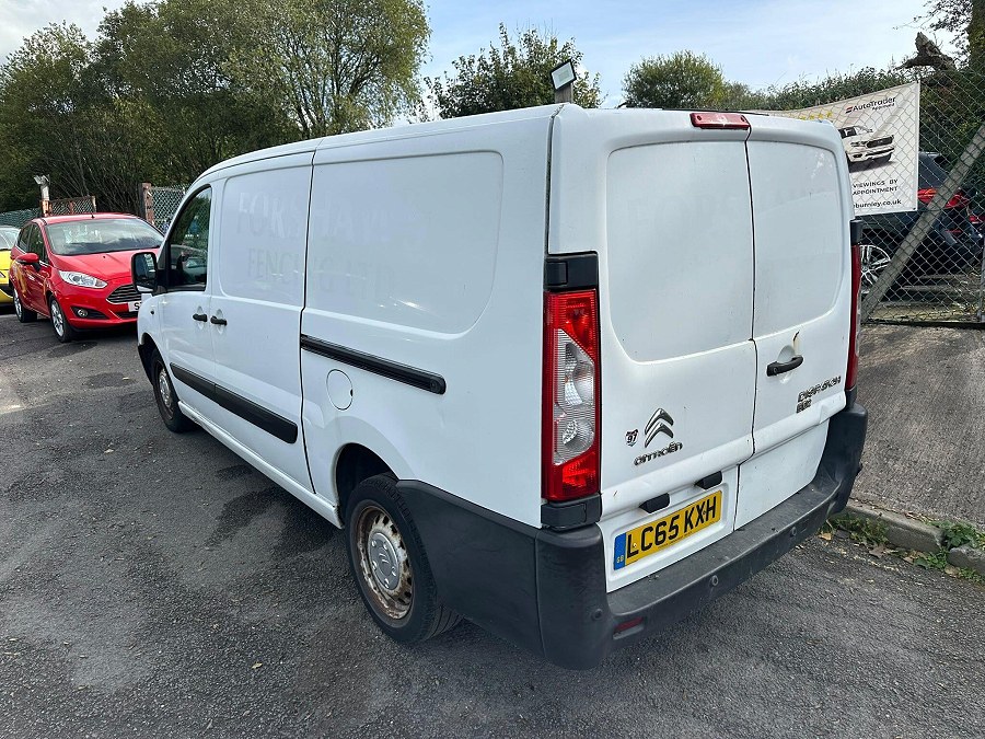 2015 Citroen Dispatch photo 7