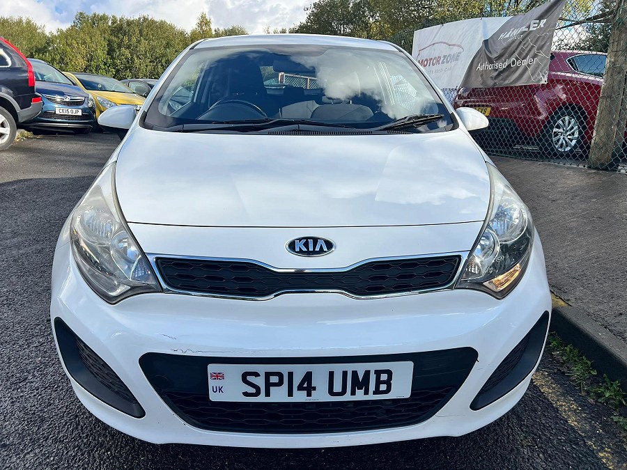 Kia Rio photo 2