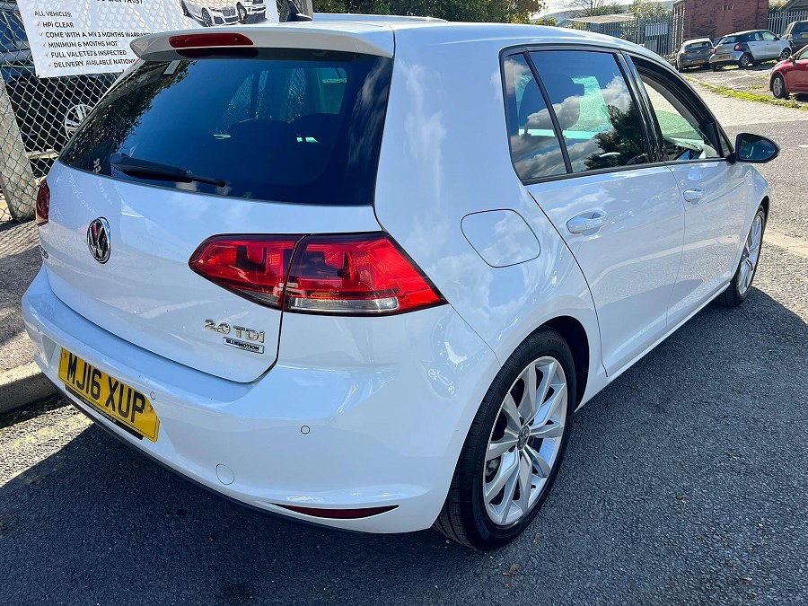 2016 Volkswagen Golf photo 8