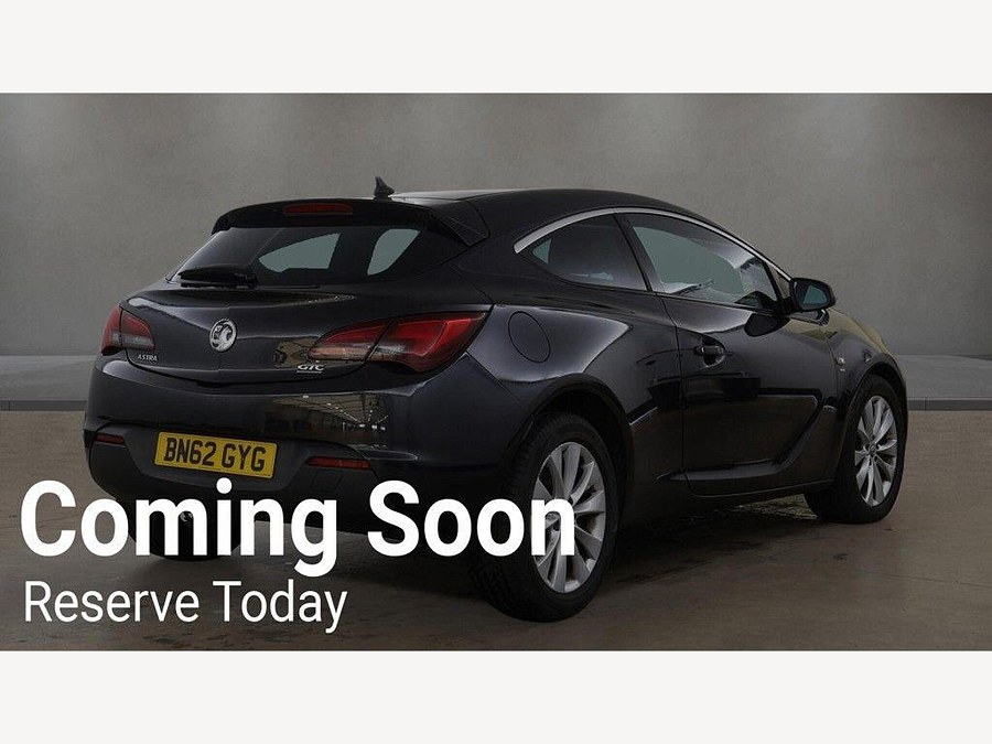 2012 Vauxhall Astra GTC photo 6