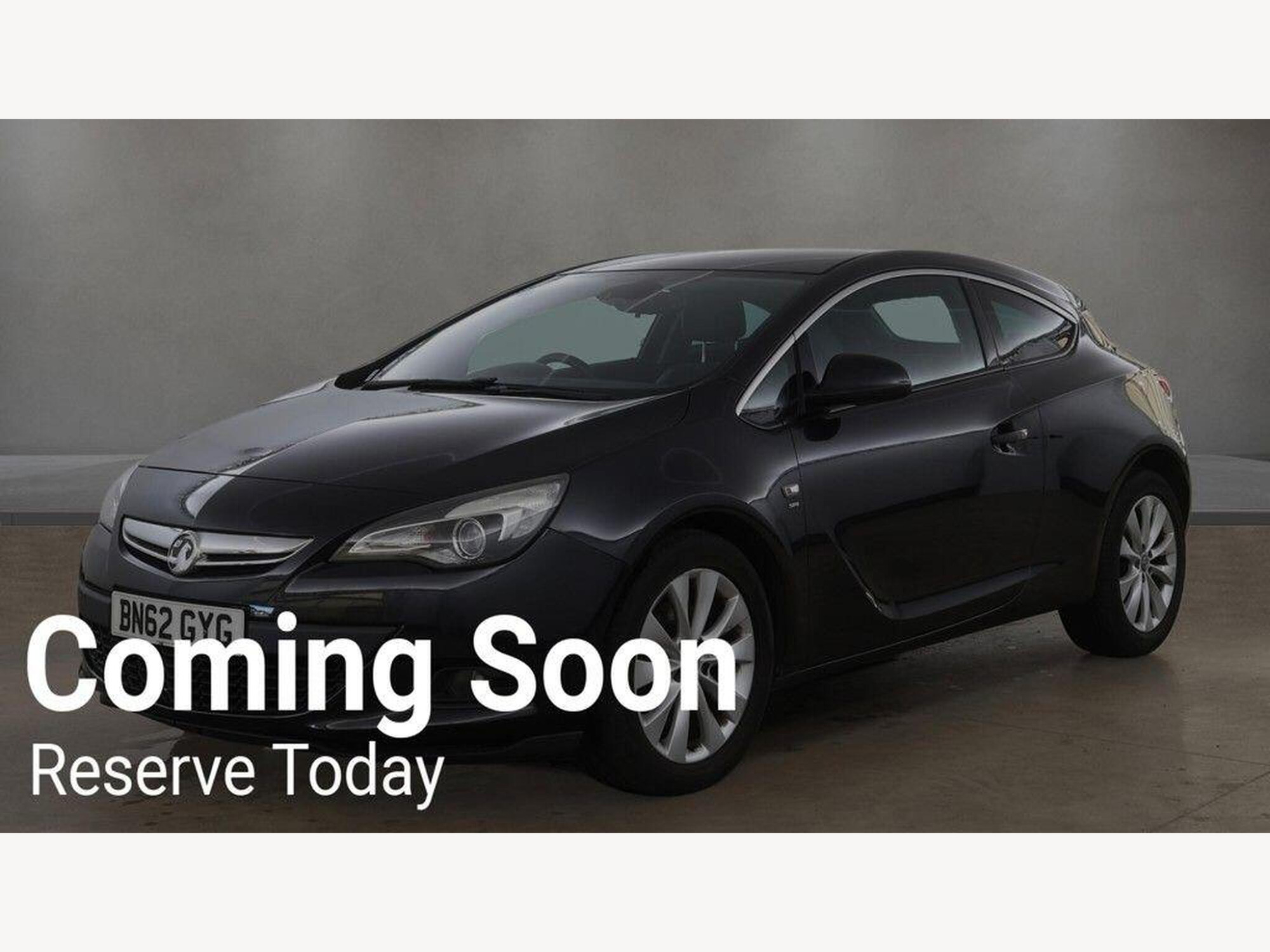 Vauxhall Astra GTC photo 2