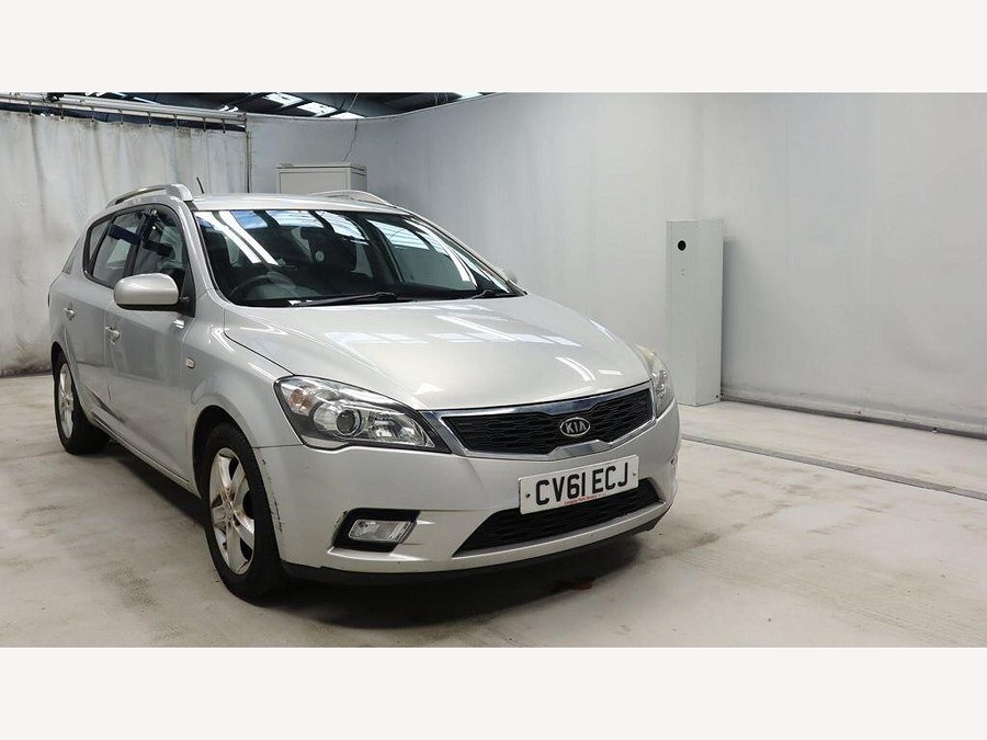 2011 Kia Ceed photo 1