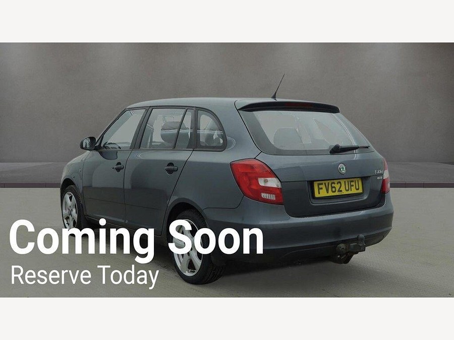 2012 Skoda Fabia photo 3