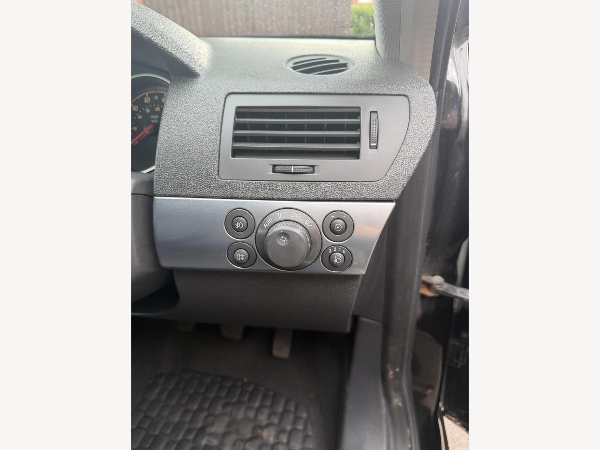 2007 Vauxhall Astra image 7
