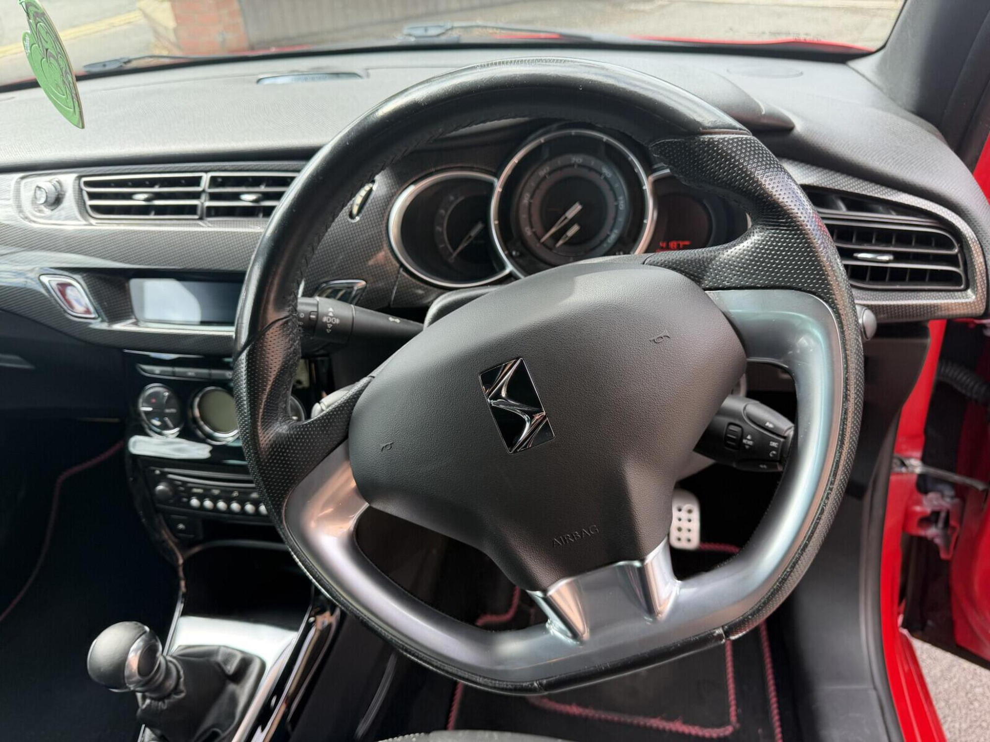 2012 Citroen DS3 image 7