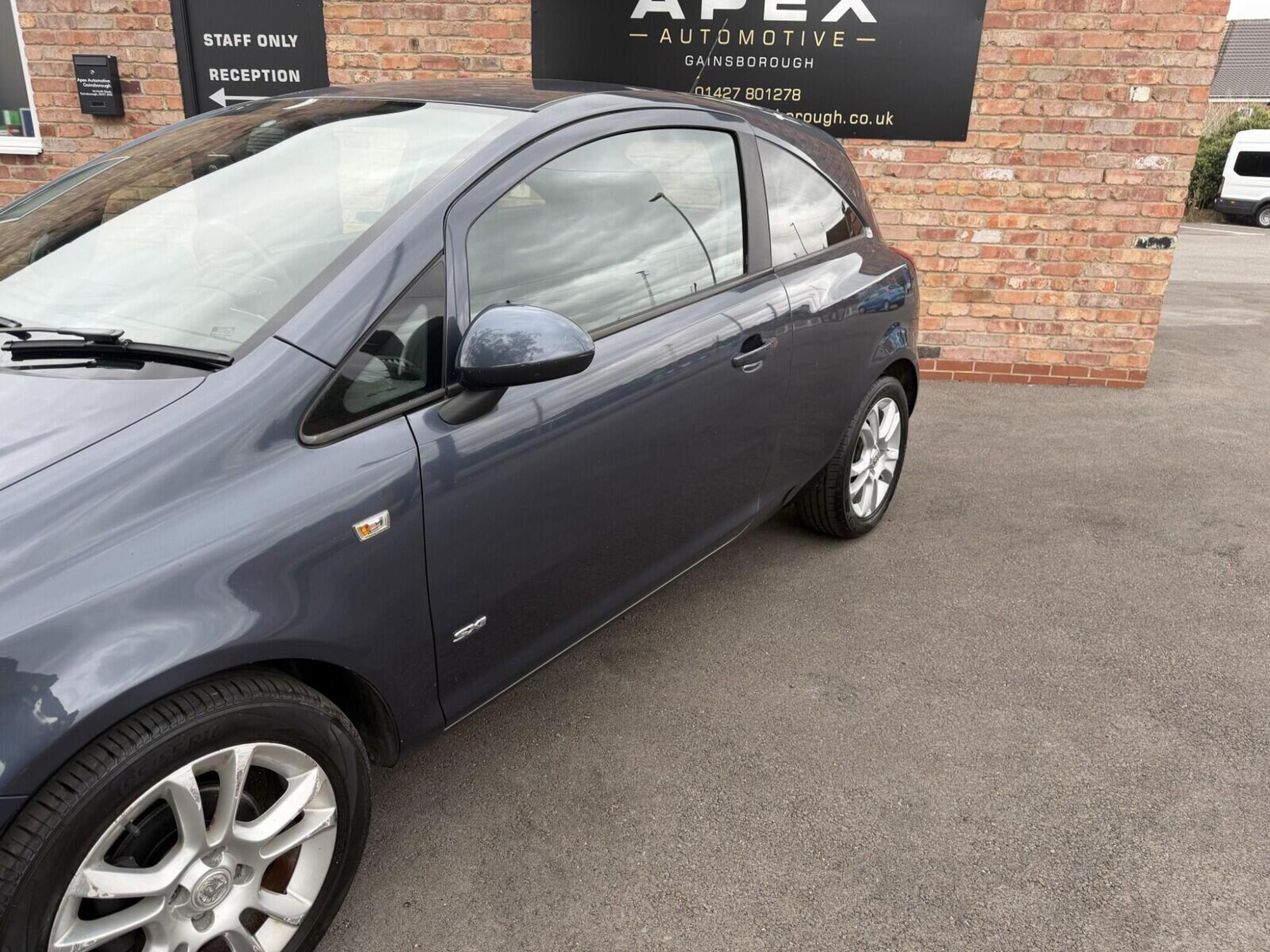2009 Vauxhall Corsa image 4
