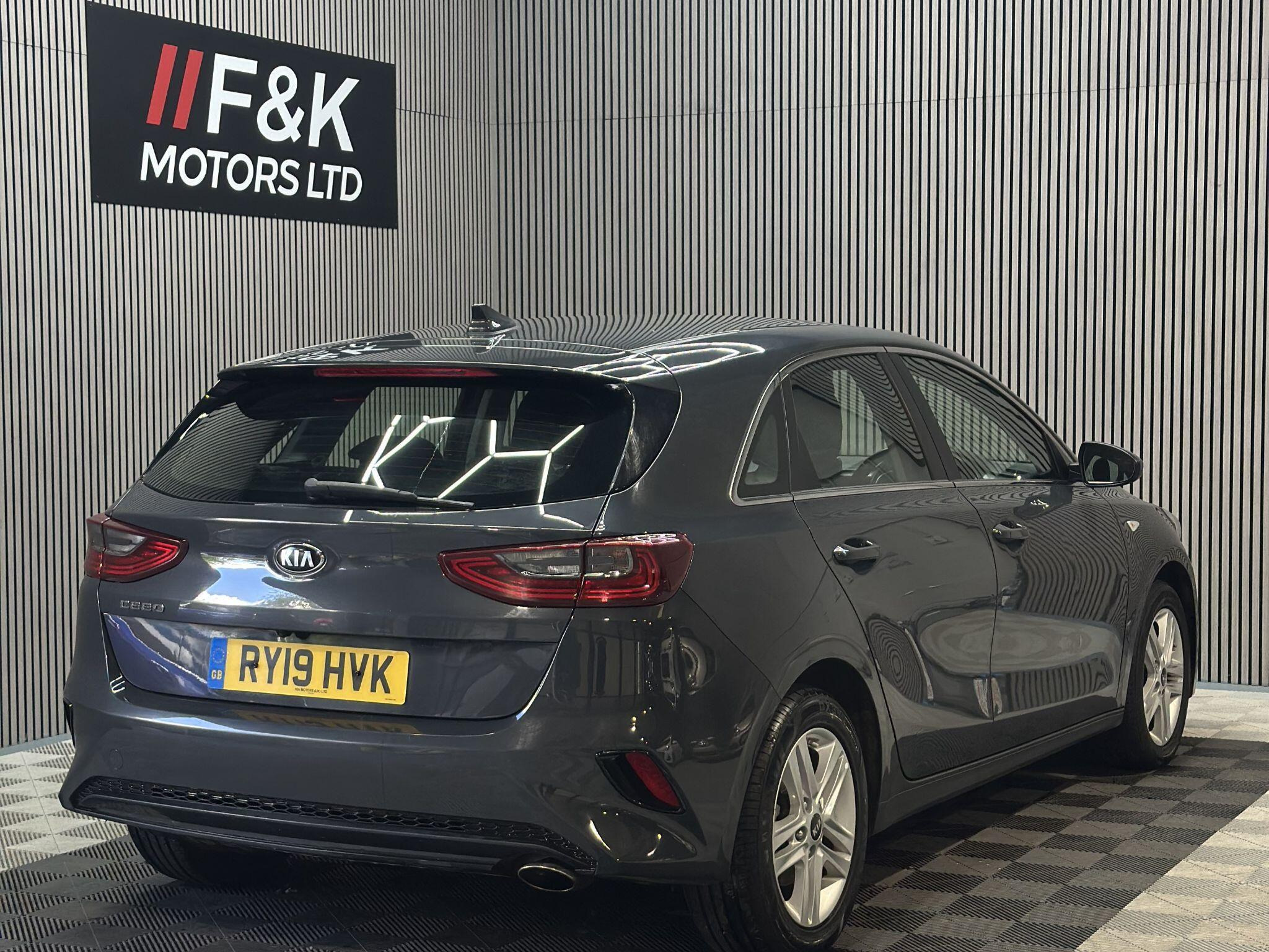 2019 Kia Ceed image 3