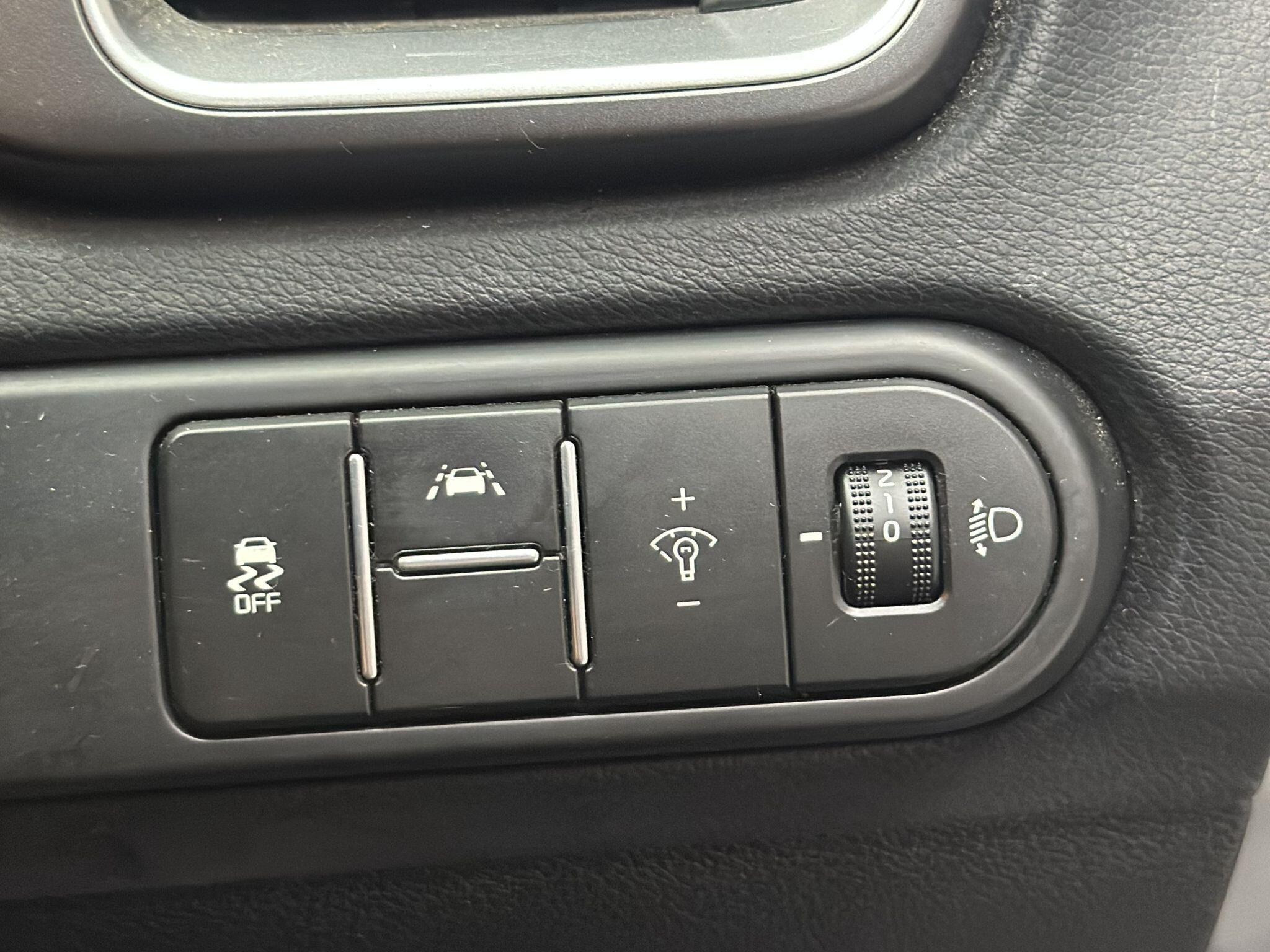2019 Kia Ceed image 14