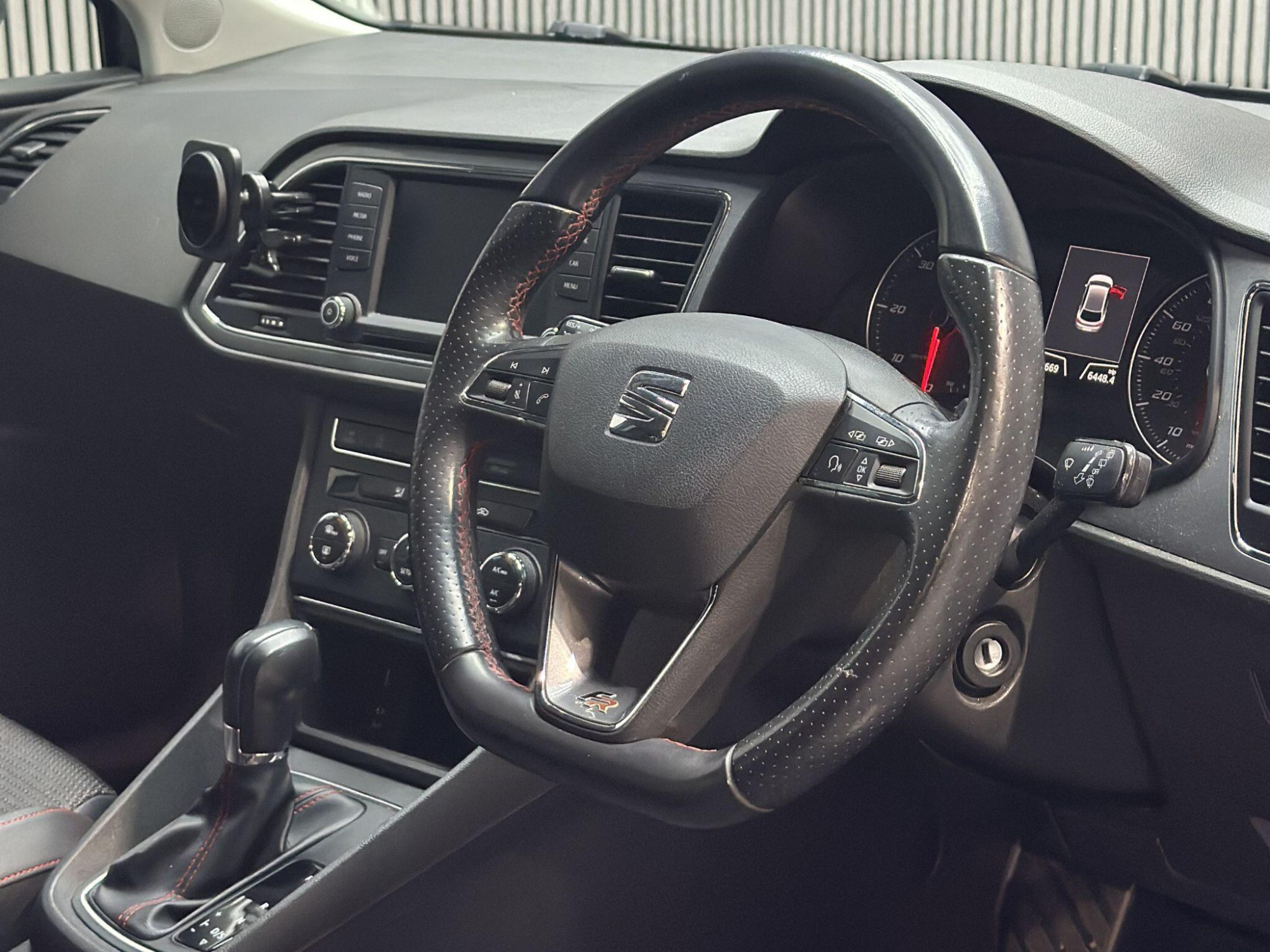 2017 SEAT Leon image 14