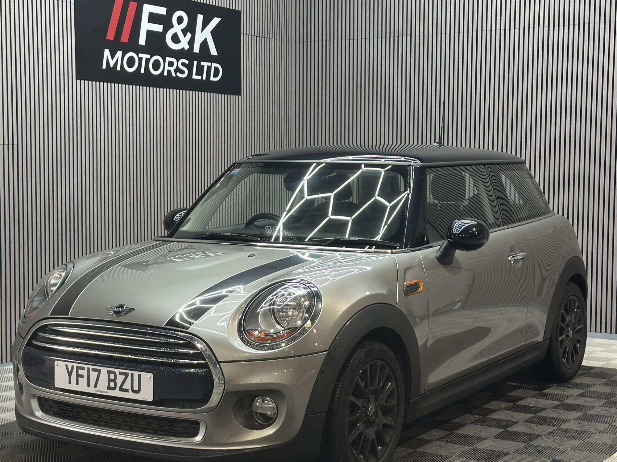MINI Hatch