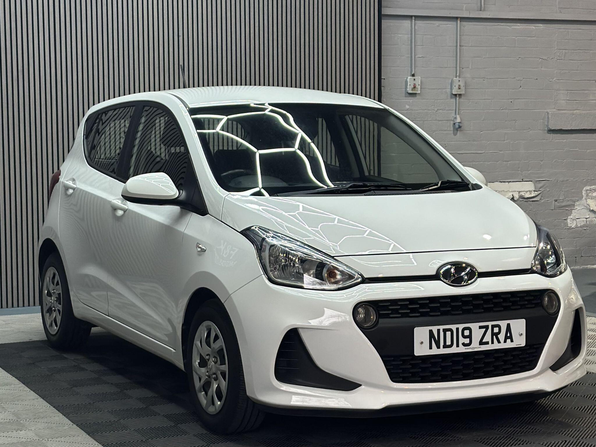 2018 Hyundai i10 image 2