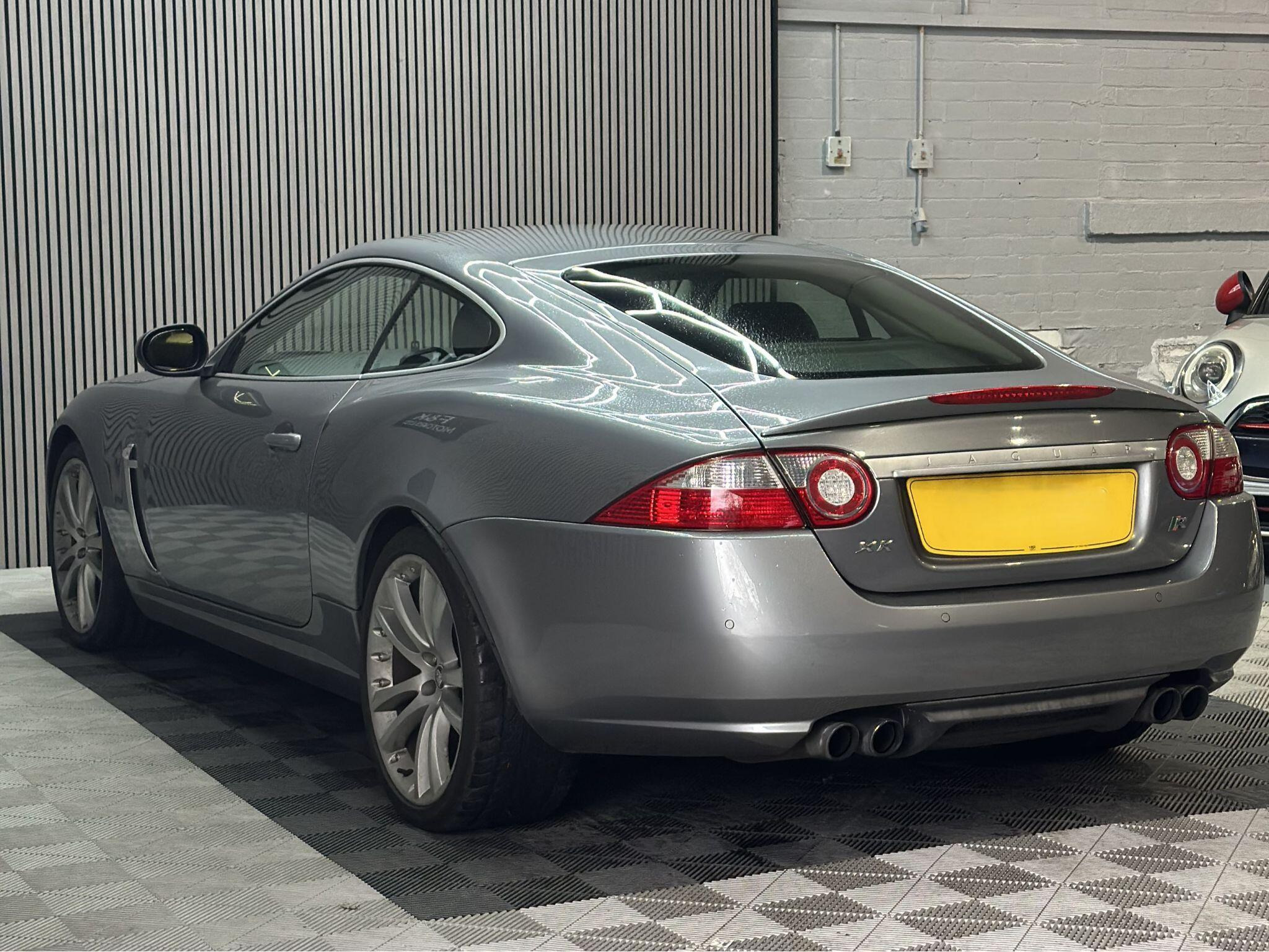 2006 Jaguar XKR image 5