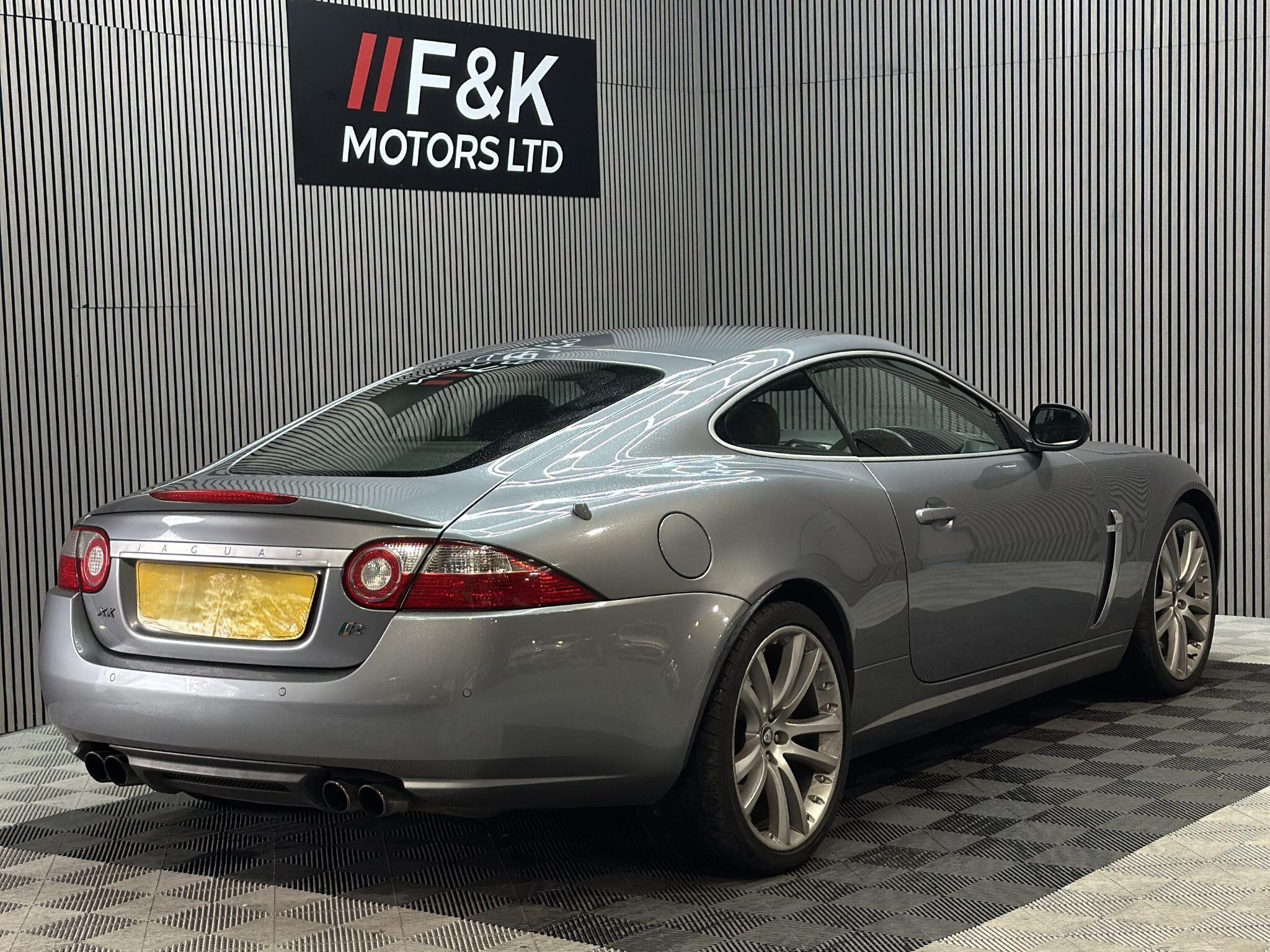 2006 Jaguar XKR image 4