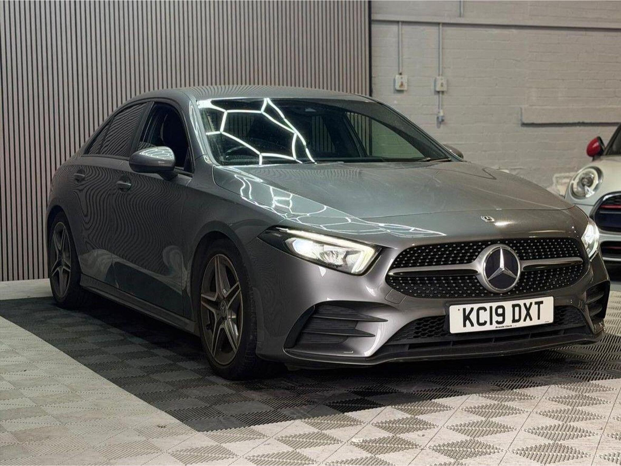 2019 Mercedes-Benz A Class image 3