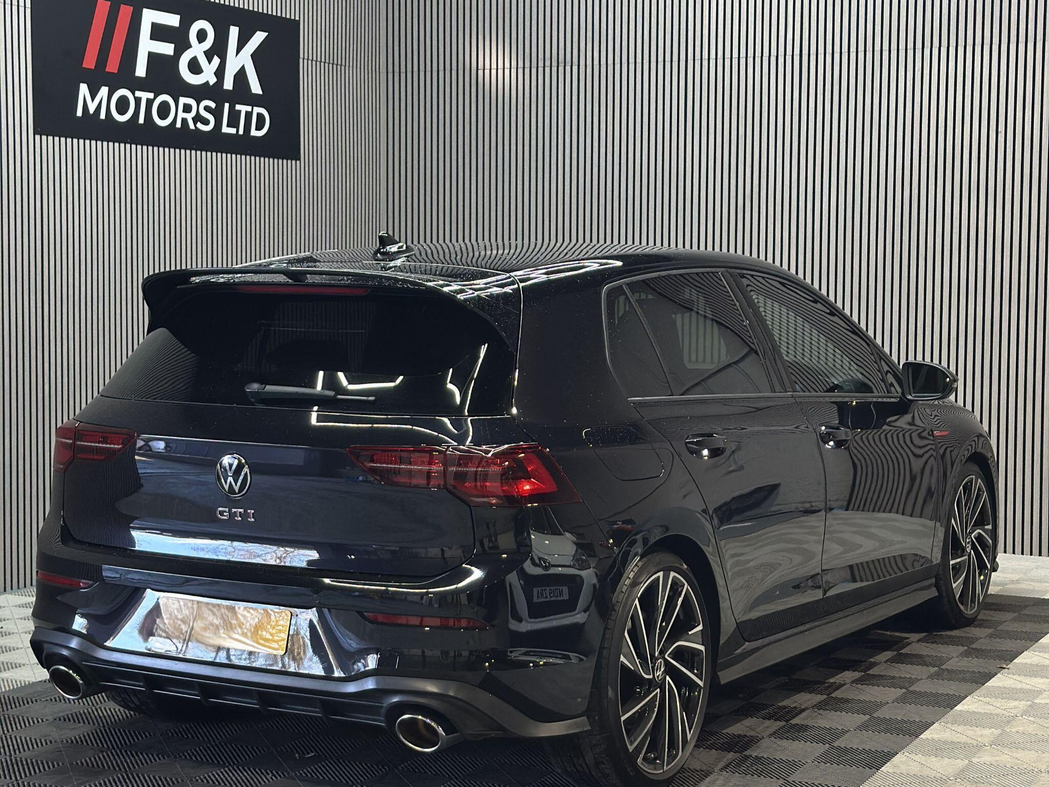2021 Volkswagen Golf image 4