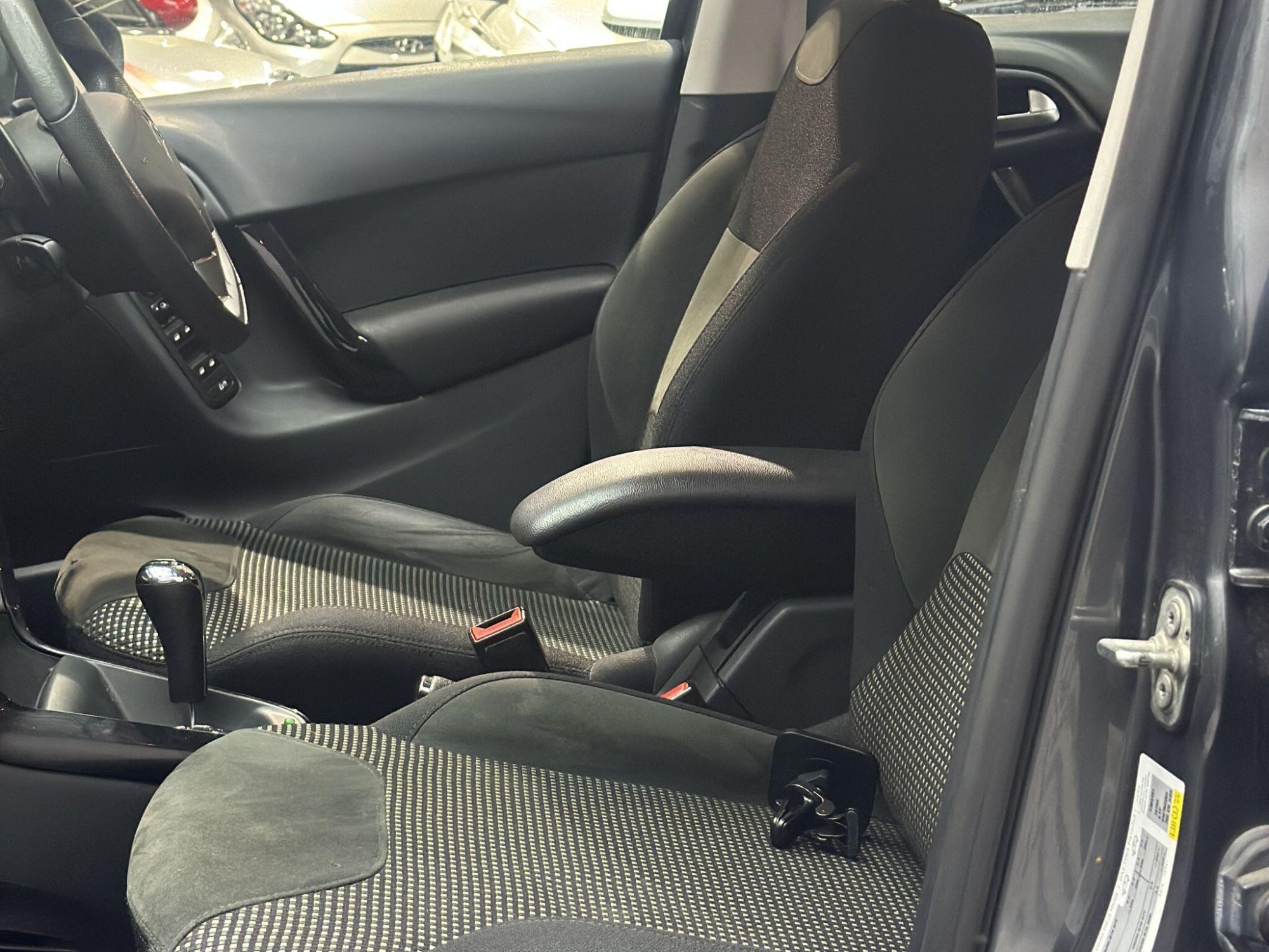 2015 Citroen C3 image 10