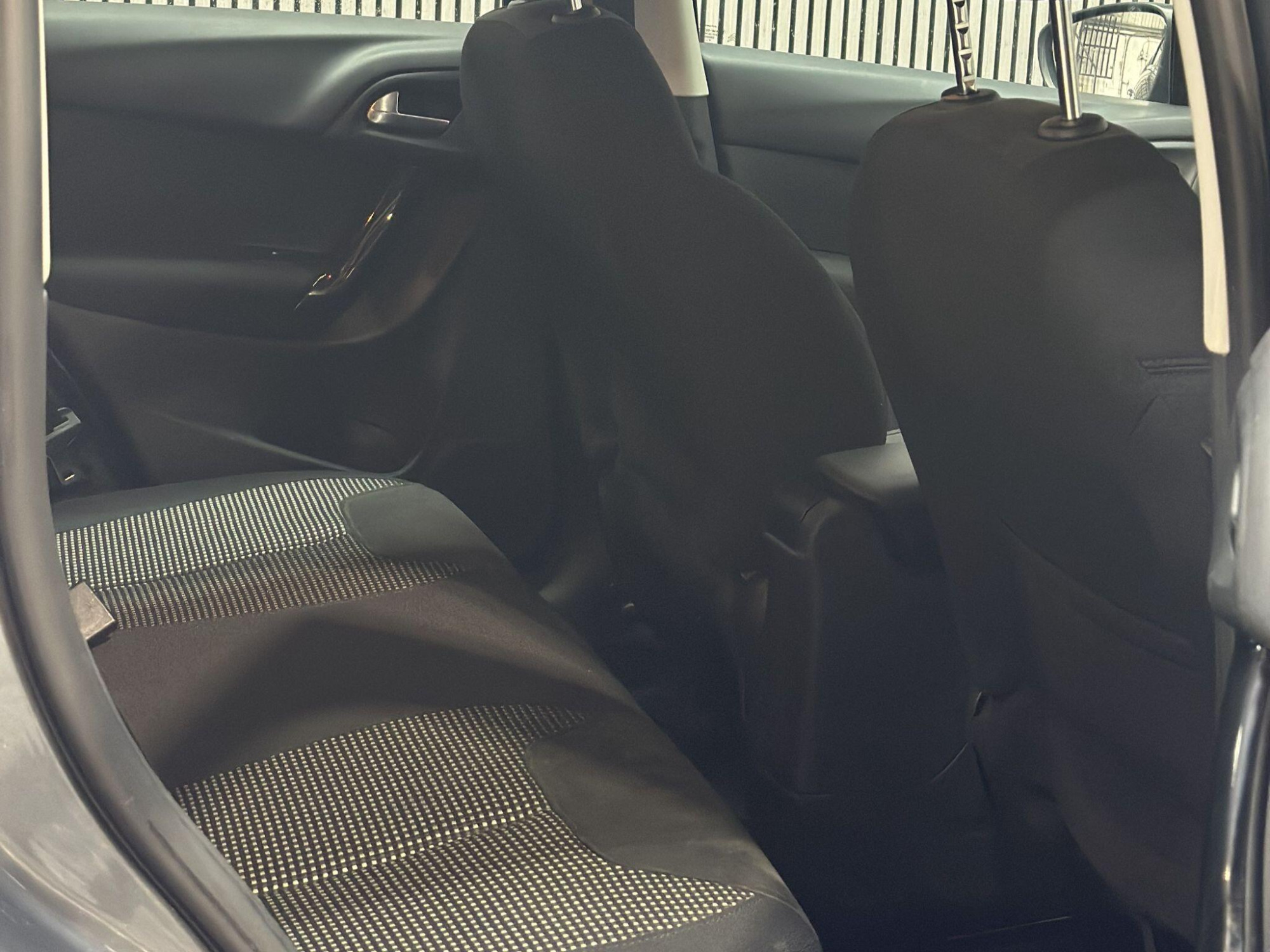 2015 Citroen C3 image 11