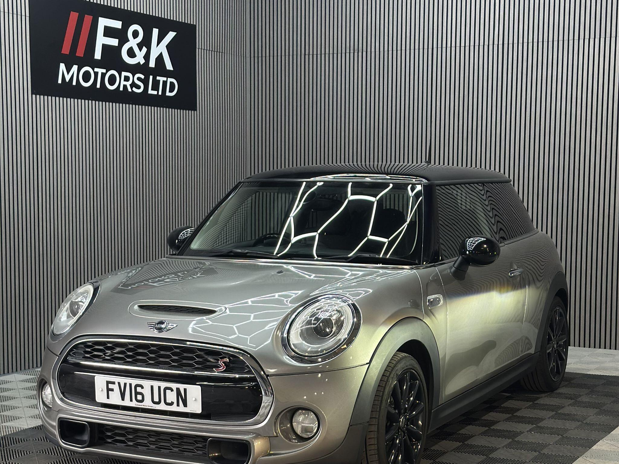 MINI Hatch