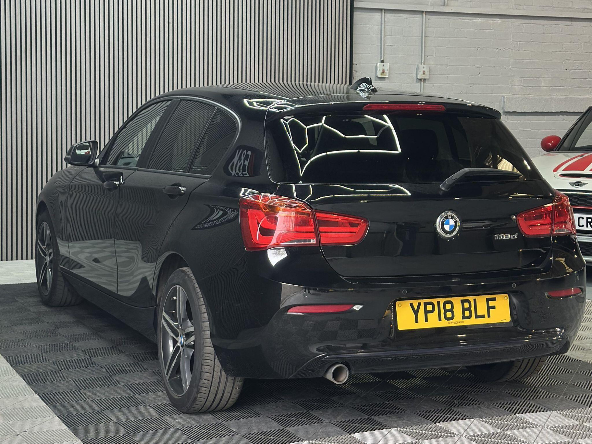 2018 BMW 1 Series image 6