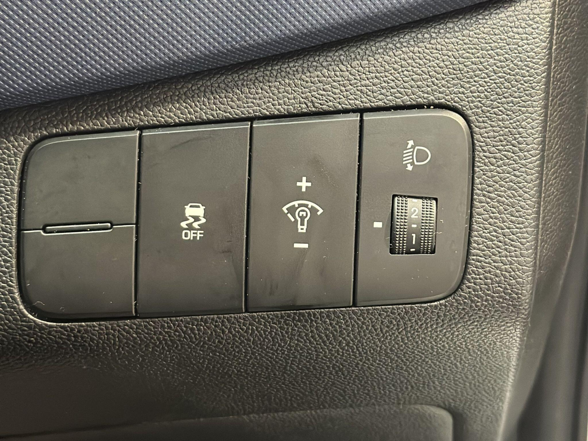 2016 Hyundai i10 image 15