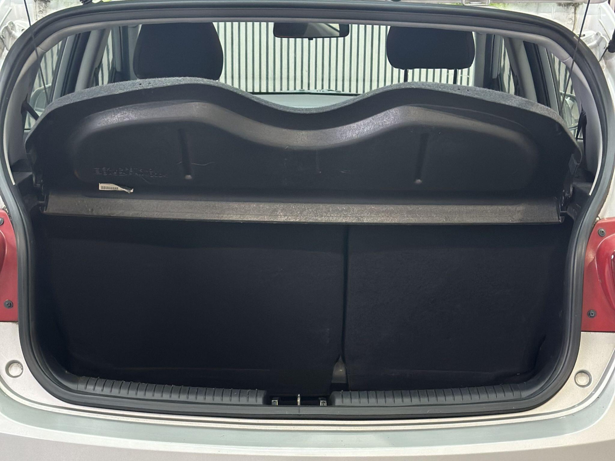 2016 Hyundai i10 image 8