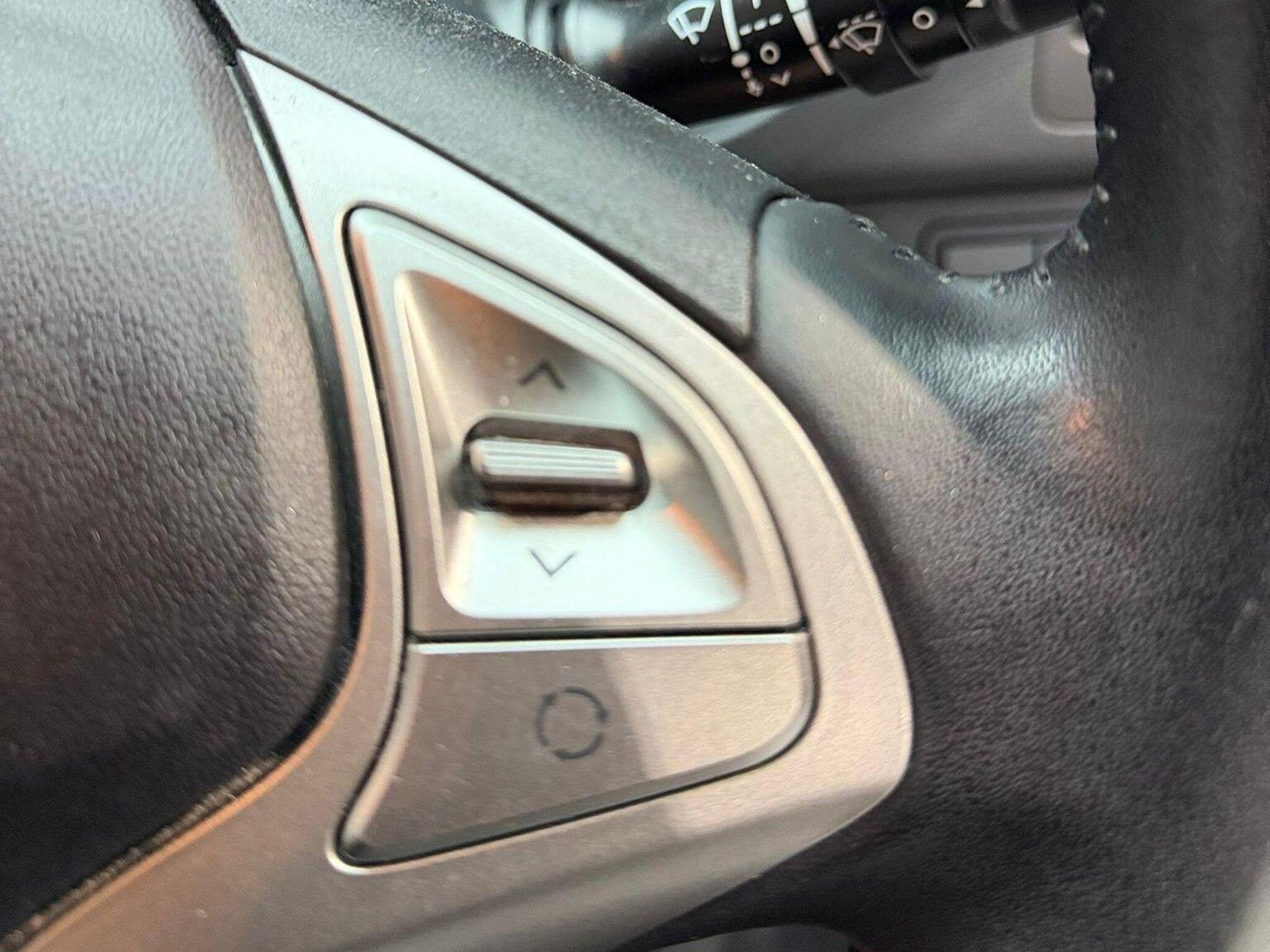 2012 Hyundai ix20 image 11